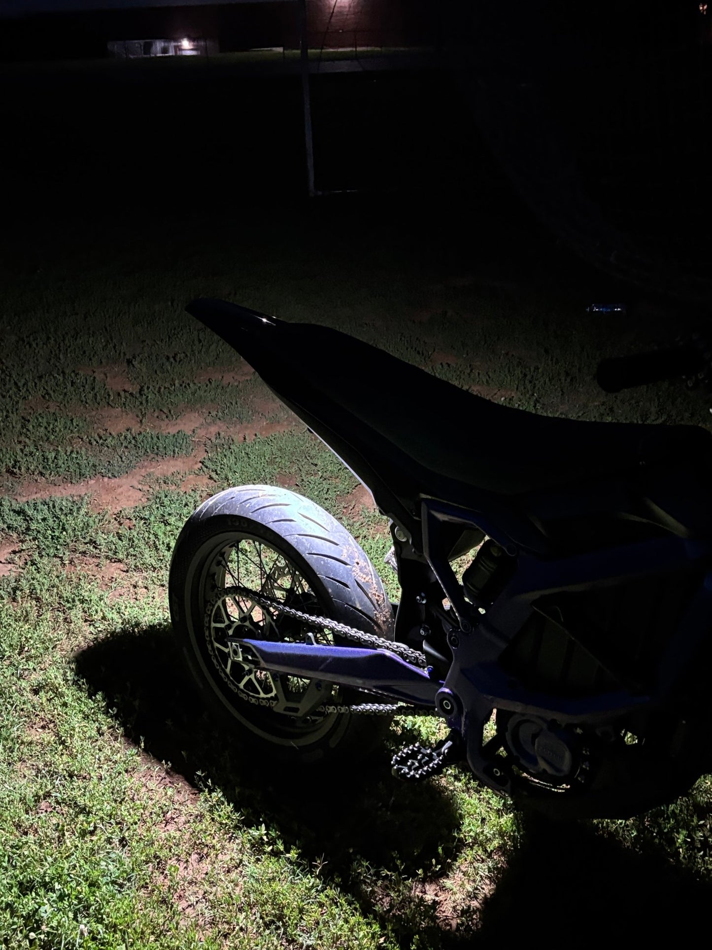Plug & Play Ultra Bee Rock Light - axcustoms.us