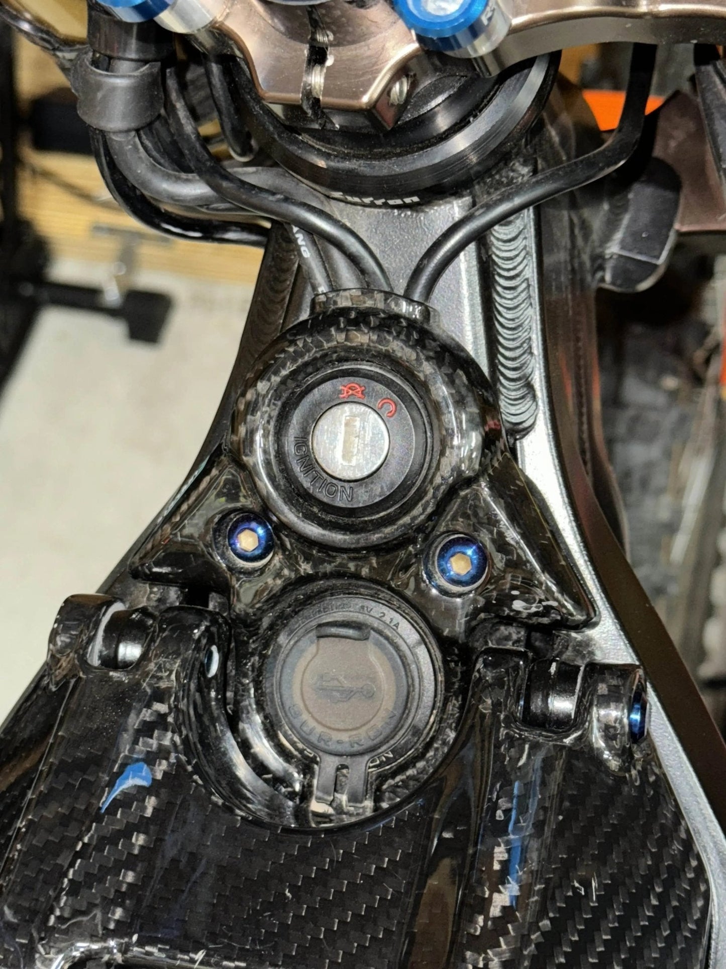 Surron LBX Carbon Fiber Wrap Kit - axcustoms.us