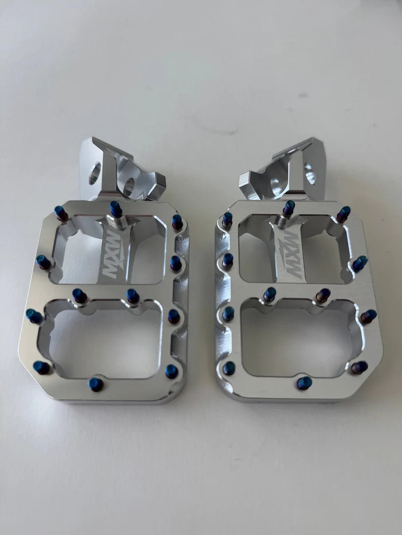 Wide Pegs - txdesigns