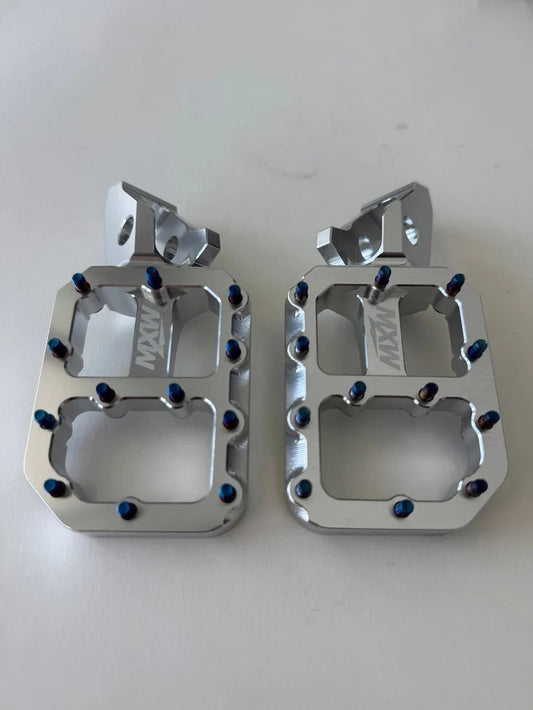 Wide Pegs - txdesigns